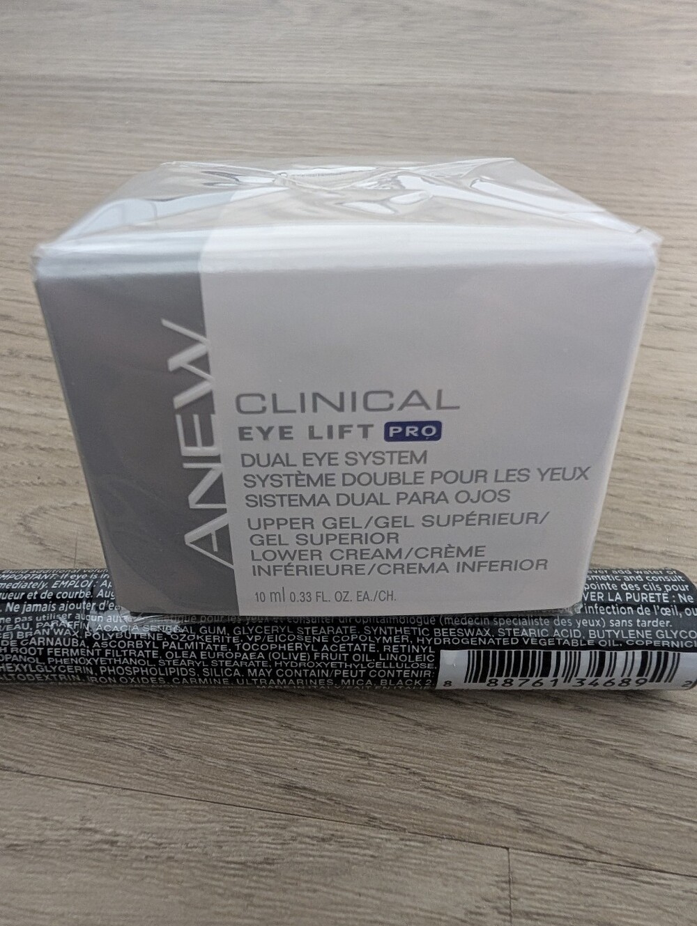 Avon Makeup Eye Collection - Picture 5 of 5